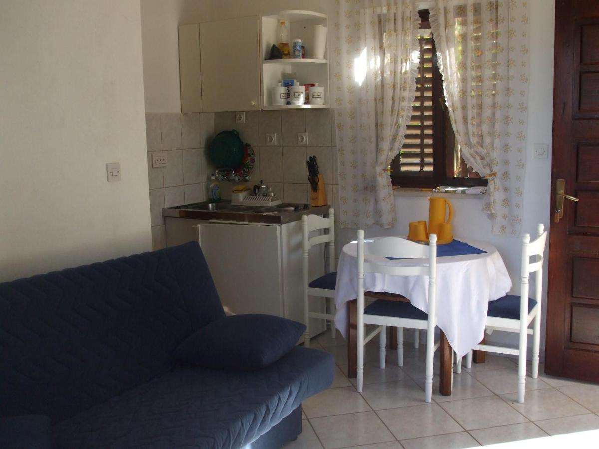 Apartments Marina Supetar Quarto foto
